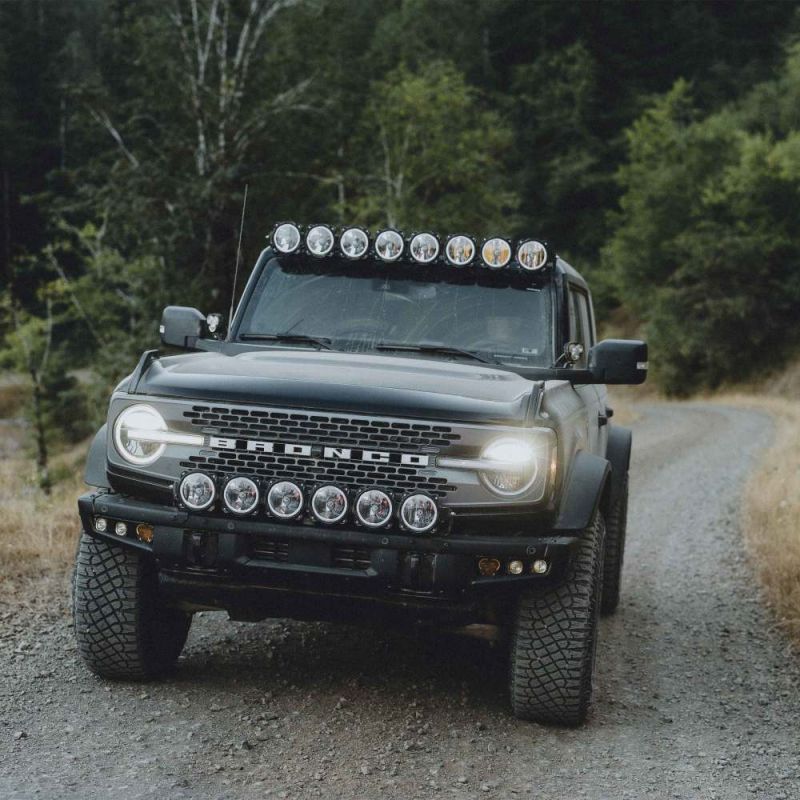キックス KIX／ホット・ワイアー KC Hilites 2021-2024 Ford Bronco Flex ERA Fog Pocket Kit