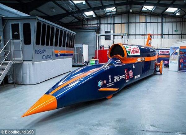 Bloodhound SSC Scheduled To Be First Car To Hit 1,000 MPH On Land
