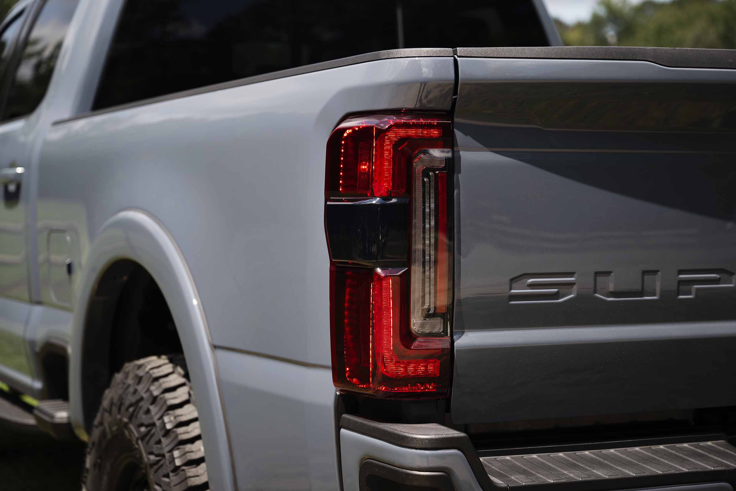 Morimoto 2023-2025 Ford F-250 F-350 F-450 Super Duty XB LED Tail Lights Red Lens Set LF353