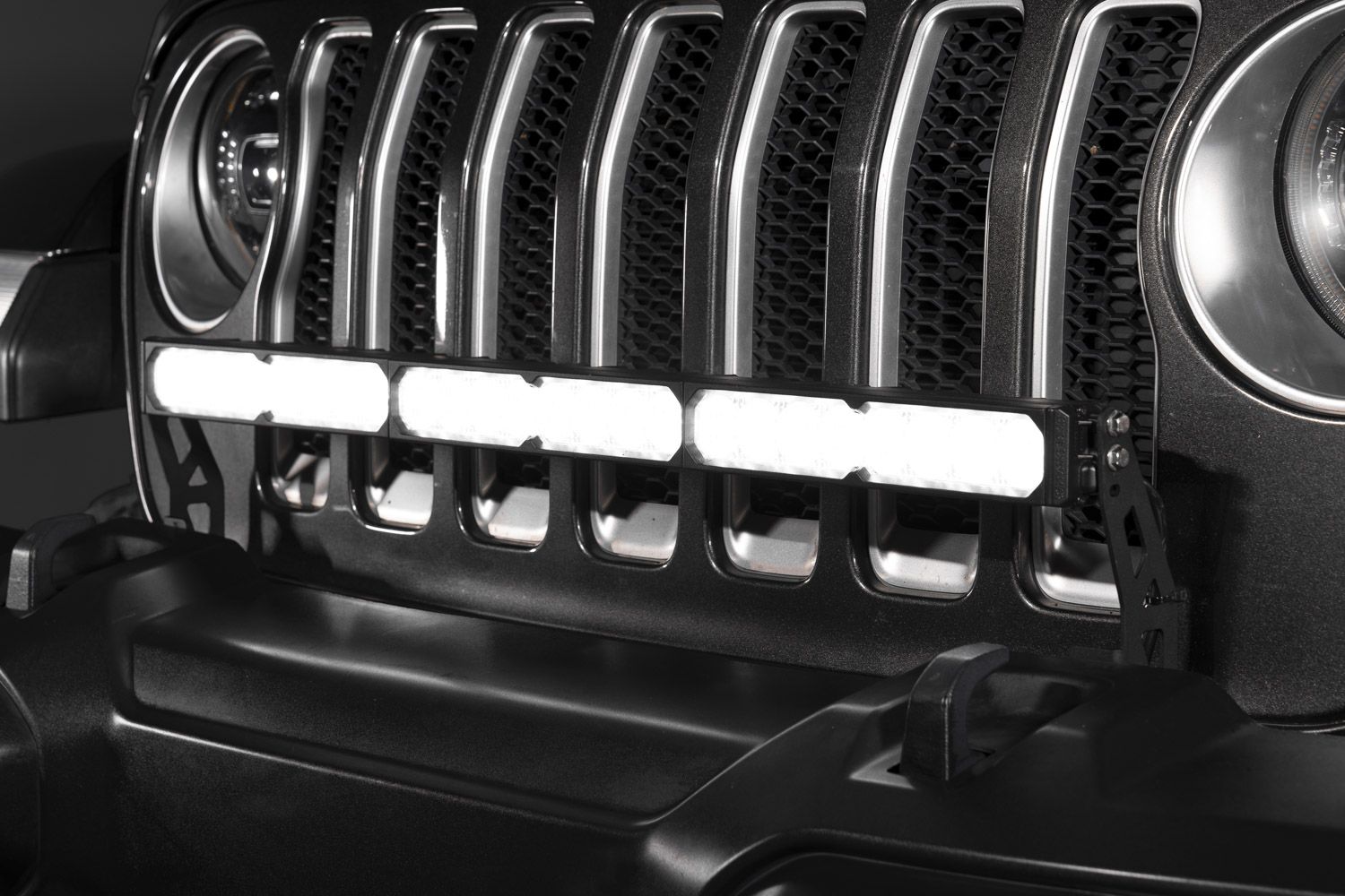 Diode Dynamics 2018-2026 Jeep Wrangler JL Bumper Sport Yellow Combo Driving LED Lightbar Kit DD8720