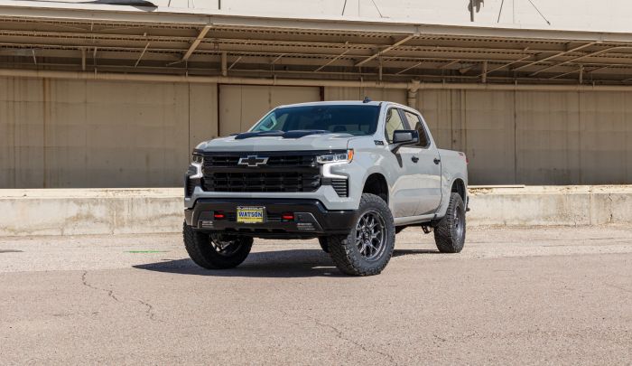 Readylift 2025 Chevrolet Silverado GMC Sierra 1500 AT4 Trail Boss 4WD Plus 2.0" SST Lift Kit 69-35200