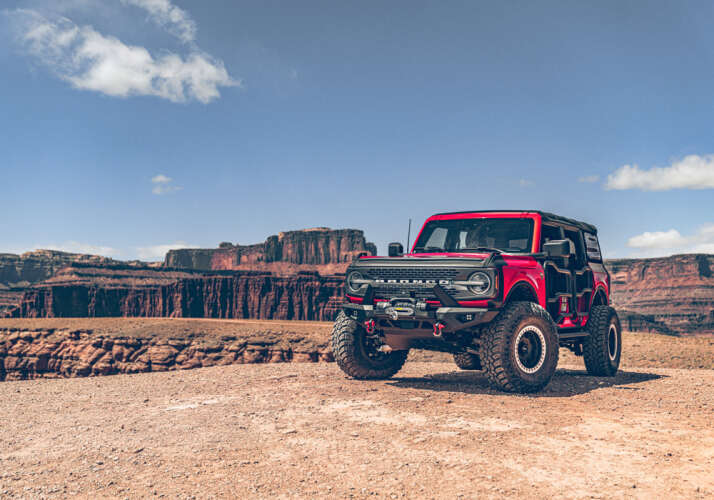 Superlift 2021-2023 Ford Bronco 4 Door 4WD 3-4" Lift Kit with Fox Coilovers K1023FX