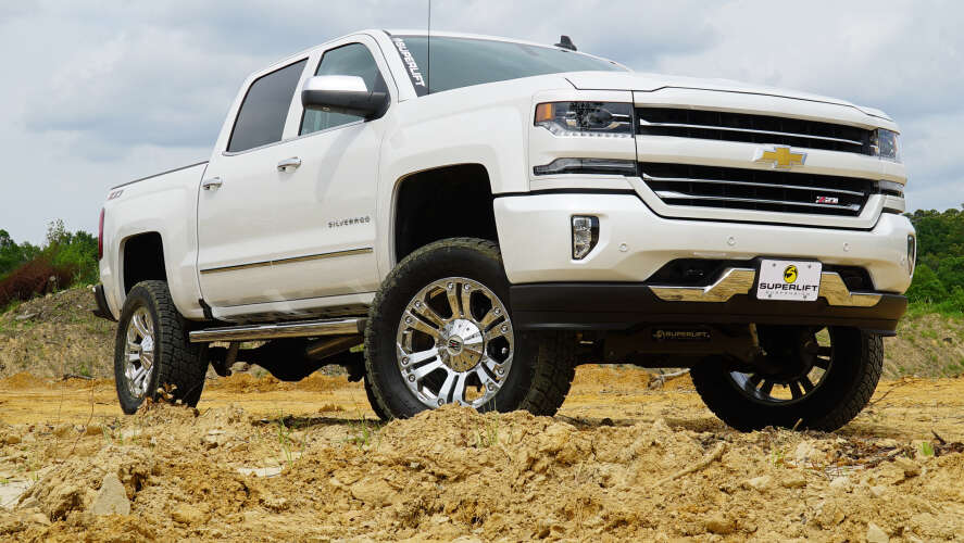Superlift Aluminum or Stamped Control Arms 6.5" Lift Kit with Fox Coilovers & Rear Shocks K161FX