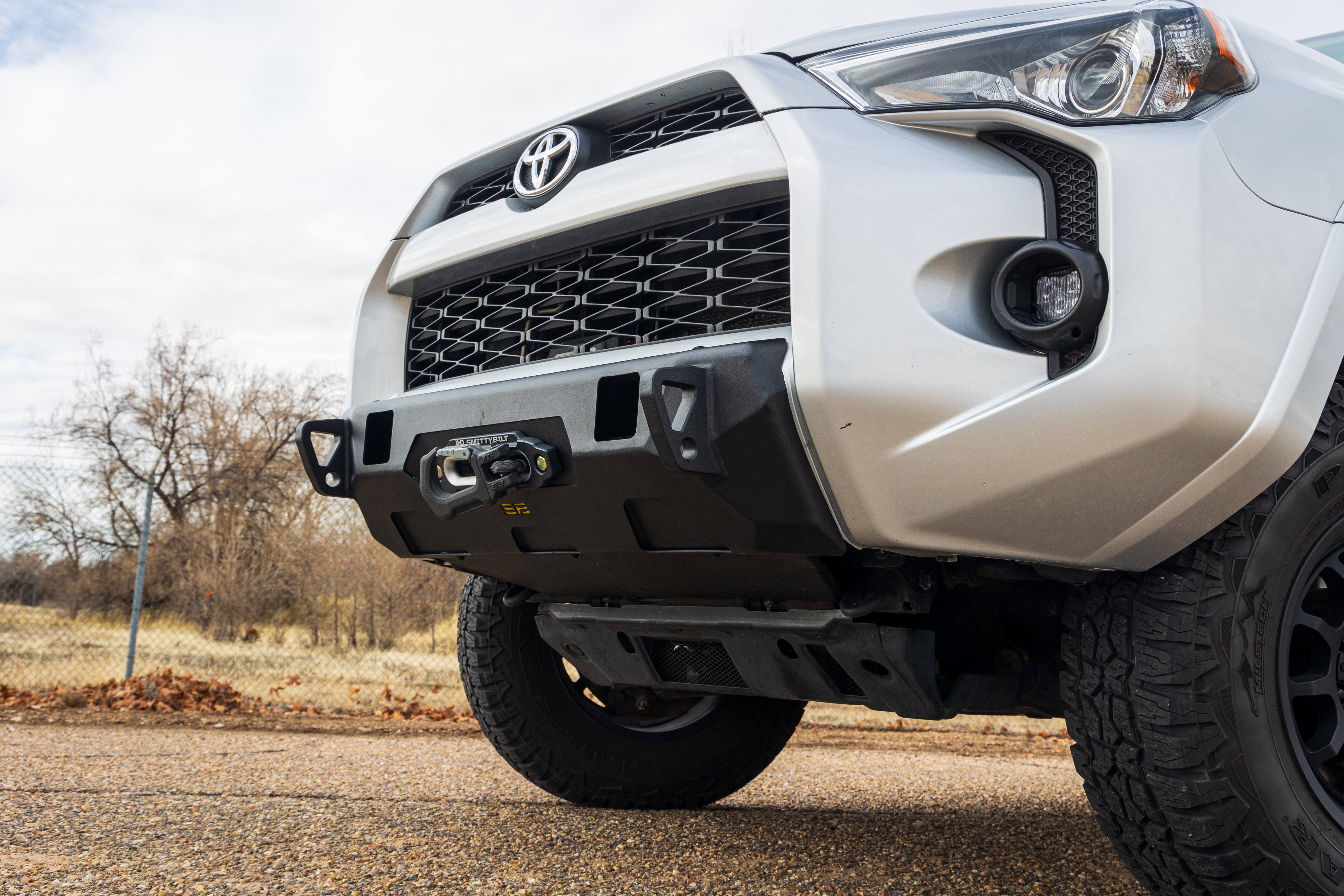 Smittybilt 2013-2024 Toyota 4Runner Hidden Winch Front Bumper 612951