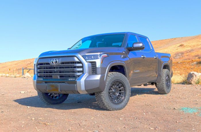 Readylift 2022-2025 Toyota Tundra Rear Air 4WD 3" SST Lift Kit With CV Axle 69-52331
