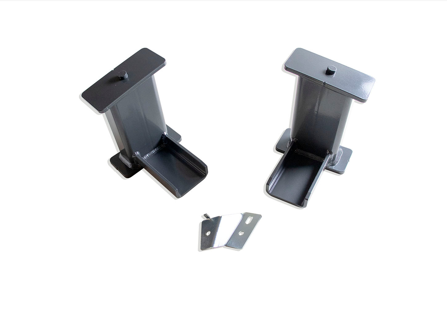MaxTrac Suspension 2017-2025 Ford F-250 F-350 4WD 8" Lift Blocks 813380