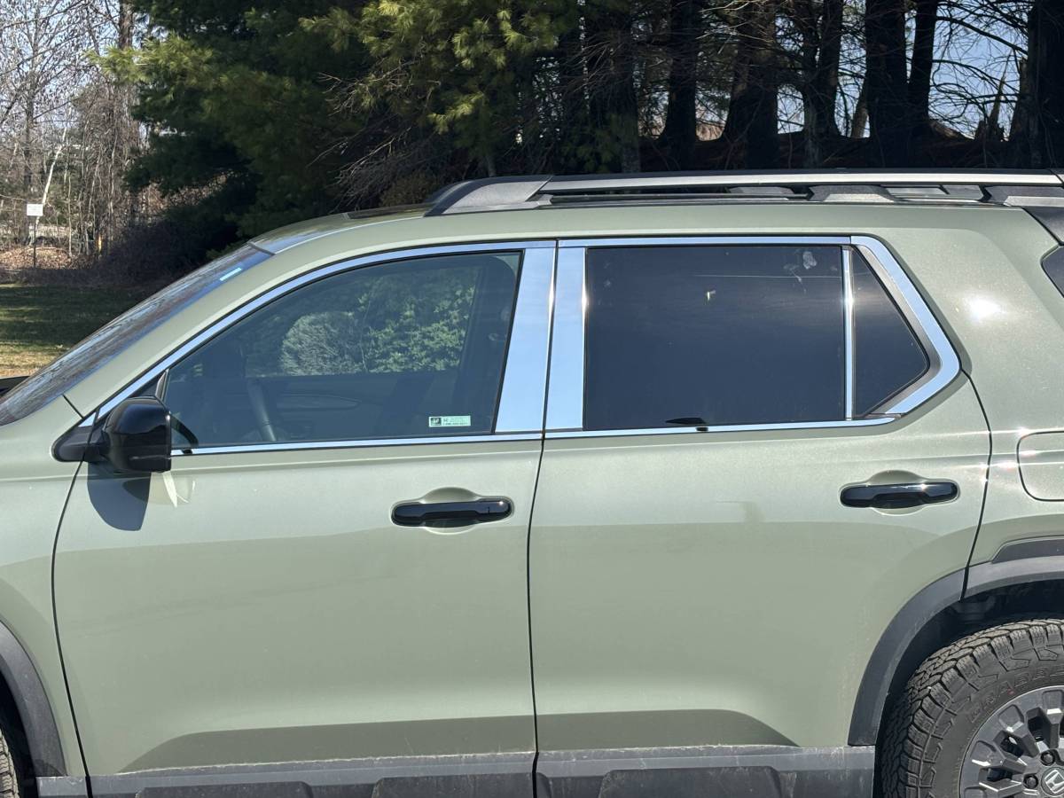 QAA 2026 Honda Passport 4Door SUV 8Pc Stainless Steel Pillar Trim PP76222