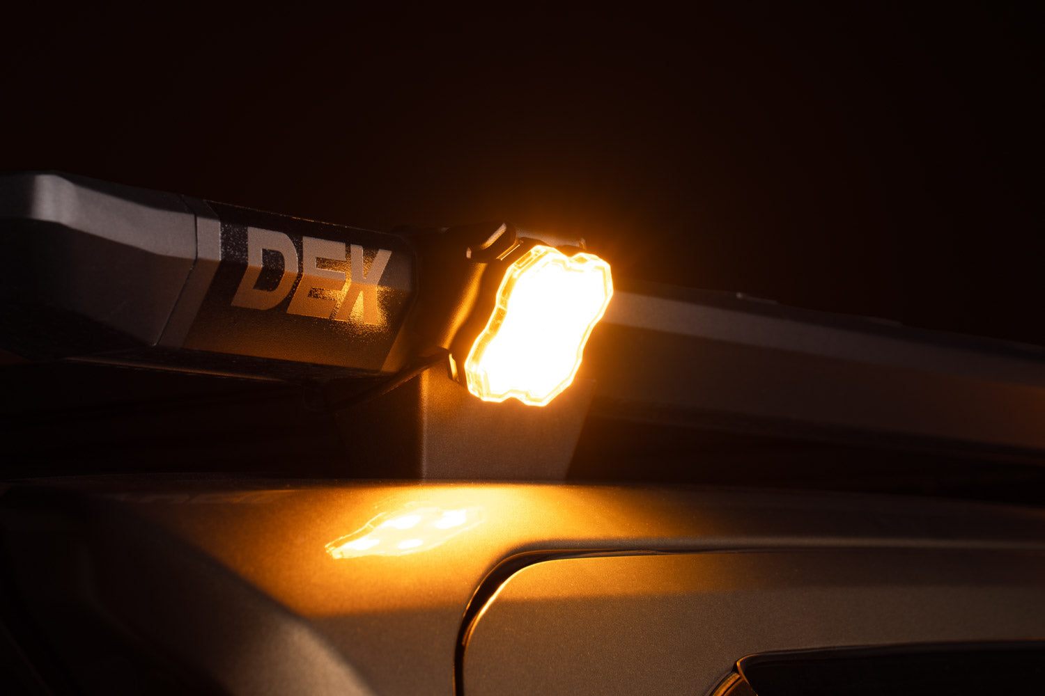 Diode Dynamics Kuat DEK Roof Rack Scene Light Dual Color Amber/White Stage Series LED Scene Light Kit DD8980