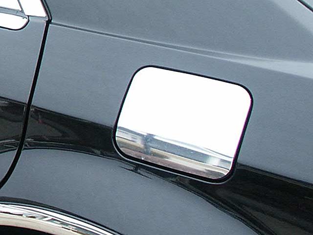 QAA 2005-2010 Chrysler 300 2005-2008 Dodge Magnum 1Pc Stainless Steel Gas Door Cover Trim GC45760