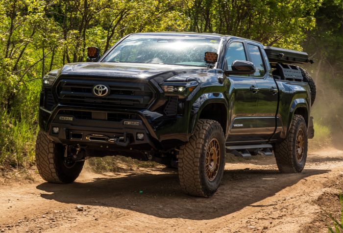 Readylift 2024-2025 Toyota Tacoma 3" SST3.3 Suspension System With Falcon 3.3 Struts Shocks 62-54360