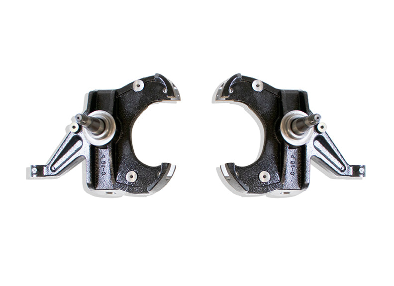 MaxTrac Suspension 1973-1987 Chevrolet C10 GMC C10 2WD 2.5" Lowering Spindles 101125L