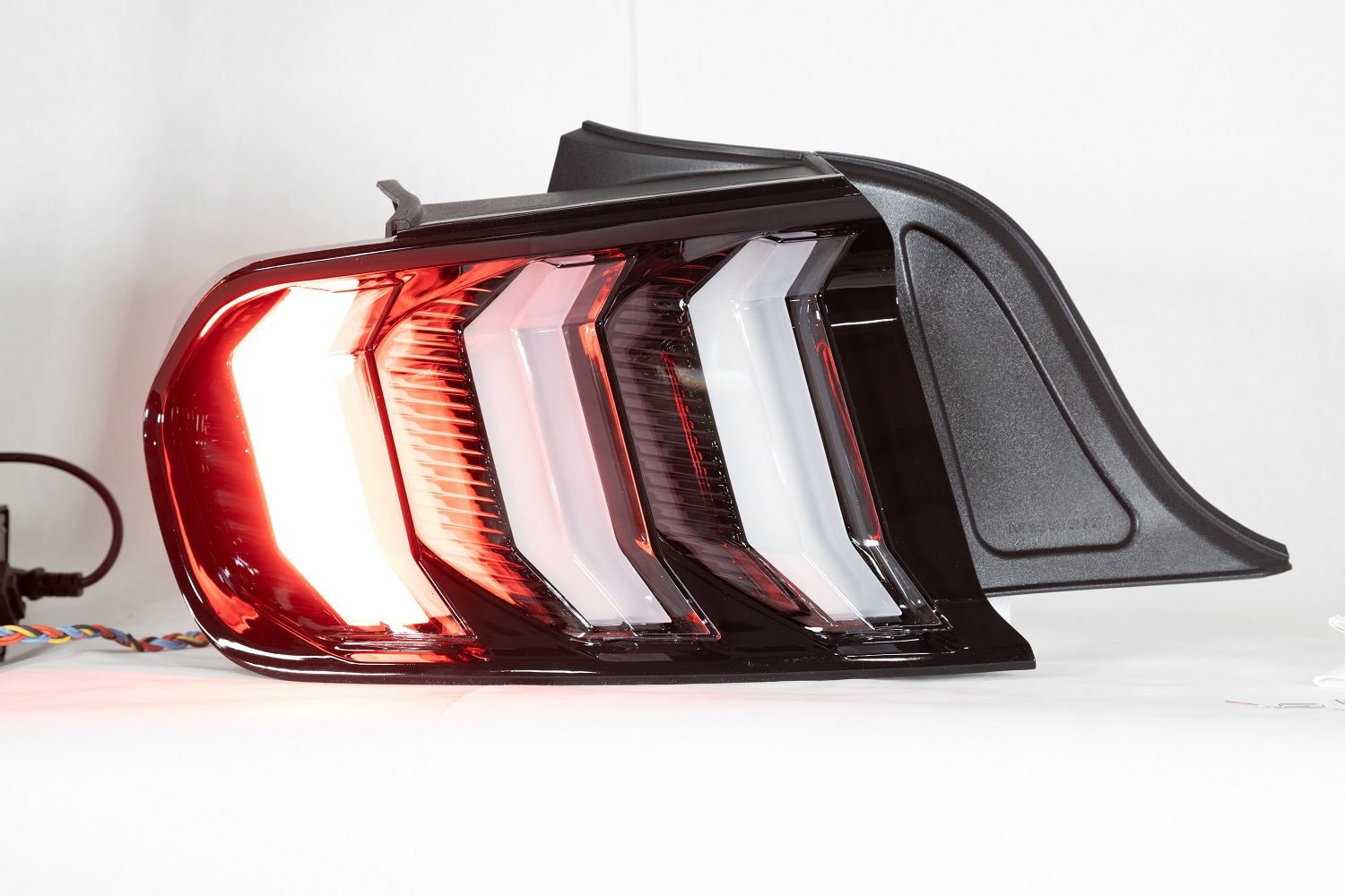 Renegade 2018-2021 Ford Mustang Sequentail LED Tail Light Glossey Black Clear CTRNG0680-GBC