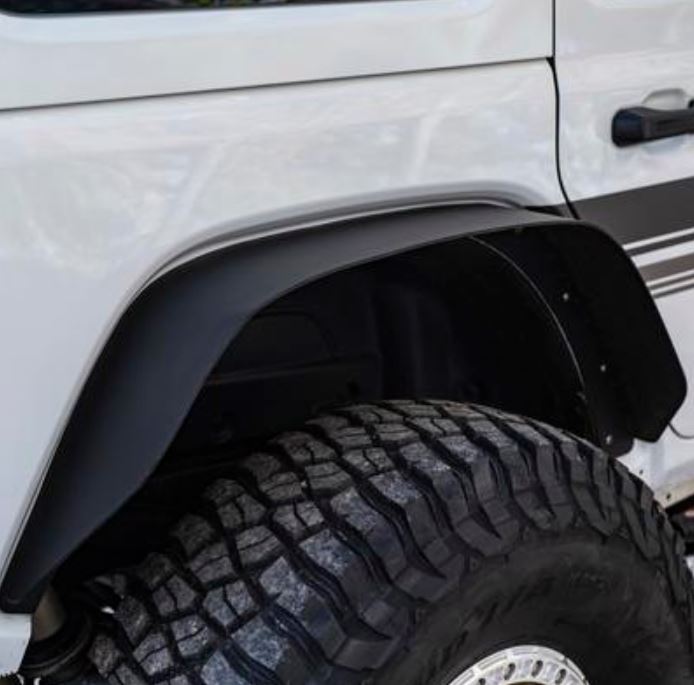 Smittybilt 2018-2023 Jeep Wrangler JL 4 Door XRC Front And Rear Flat Fender Flares Set 77837