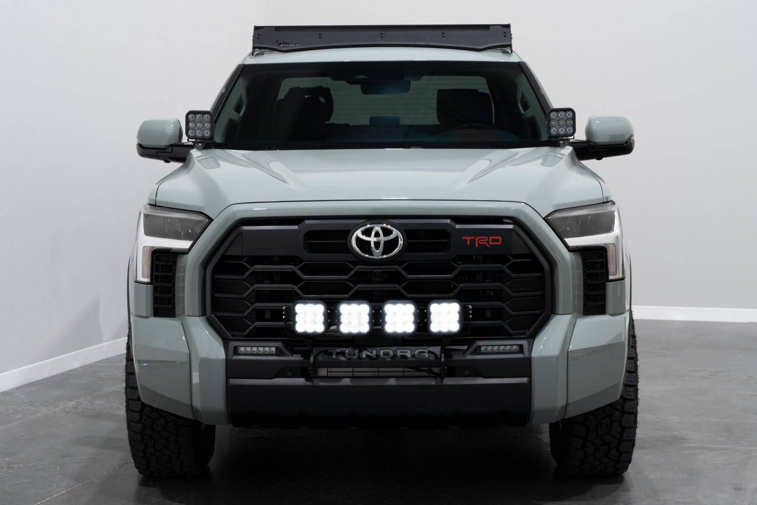 Diode Dynamics 2022 Toyota Tundra Sport White Combo SS5 Grille CrossLink Lightbar Kit DD7407