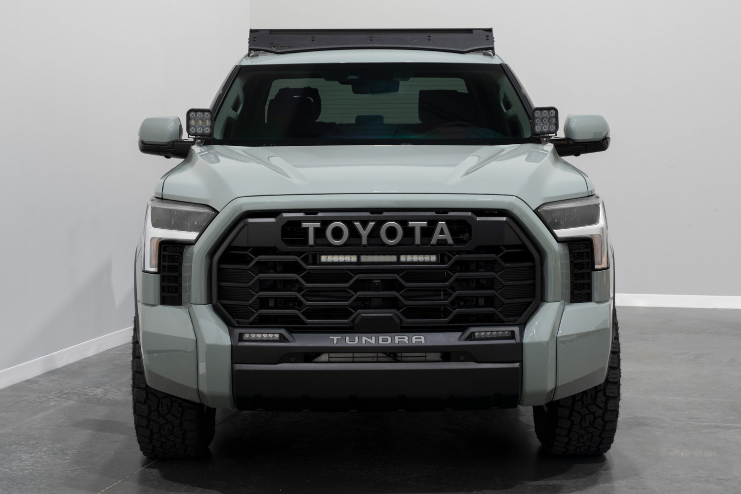 Diode Dynamics 2022 Toyota Tundra Amber Driving TRD Pro Grille Light Bar Kit DD7425