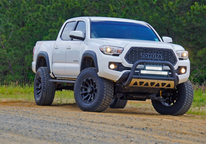 Superlift 2005-2015 Toyota Tacoma 2WD 4WD 6" Lift Kit with Shadow Shocks K251