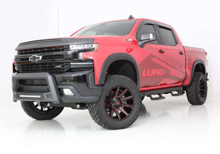 Superlift 2019-2022 Chevrolet Silverado GMC Sierra 1500 4WD Trailboss AT4 4in Lift Kit with FOX Shocks K299F/86040X4