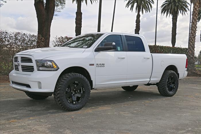 ICON Vehicle Dynamics 2009-2018 Dodge Ram 1500 4wd 0.75-2.5" Stage 4 Suspension System K213004