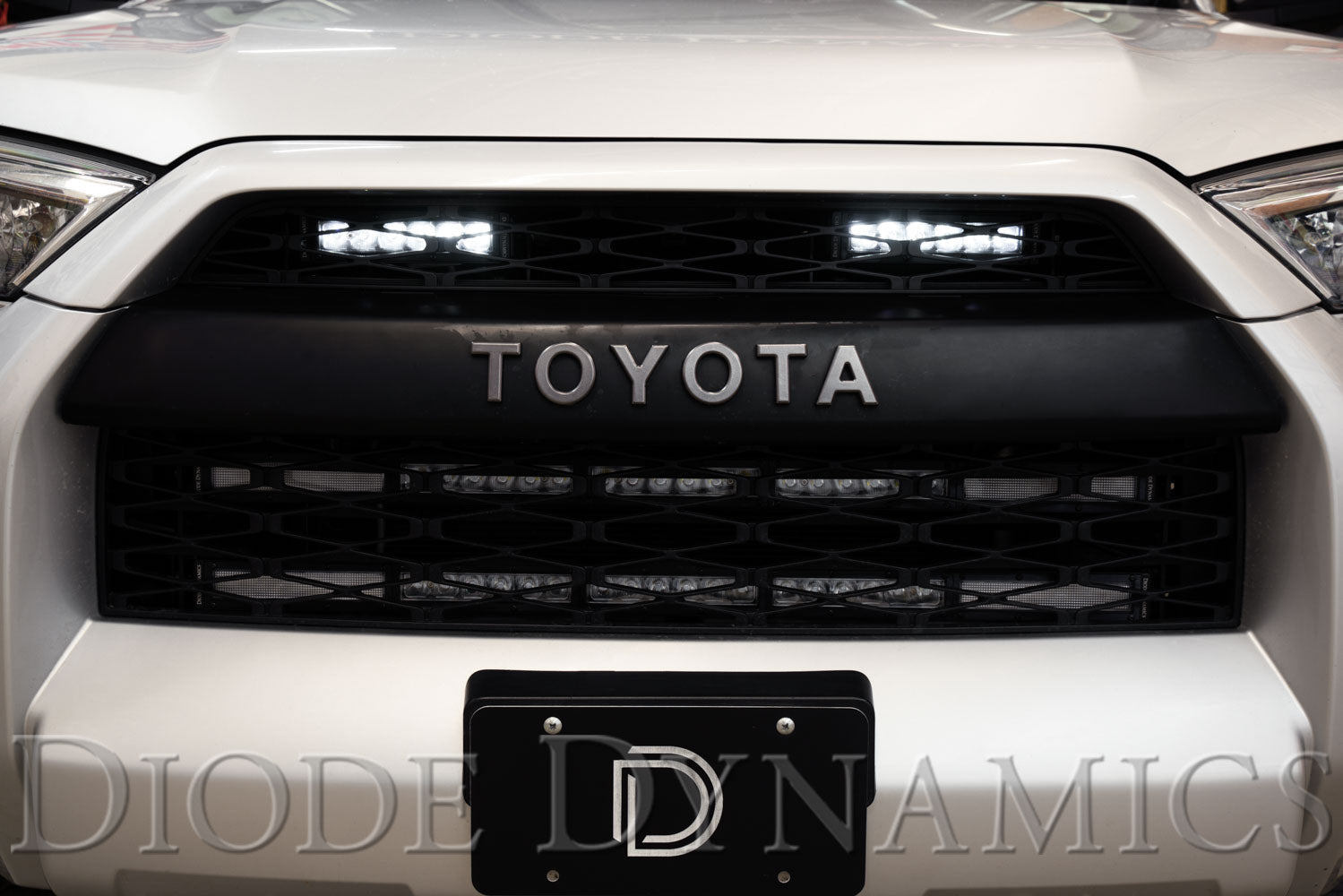 Diode Dynamics 2014-2021 Toyota 4Runner SS6 White Wide Stage Series SAE/DOT LED Driving Light Kit DD6756