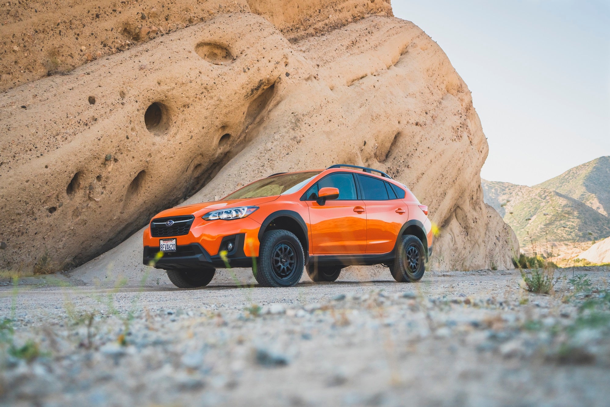 Body Armor 2018-2023 Subaru Crosstrek 2020-2023 Outback AWD 2" Front 1.5" Rear Strut Spacer Kit Smooth Level Kit Black 50308-SU