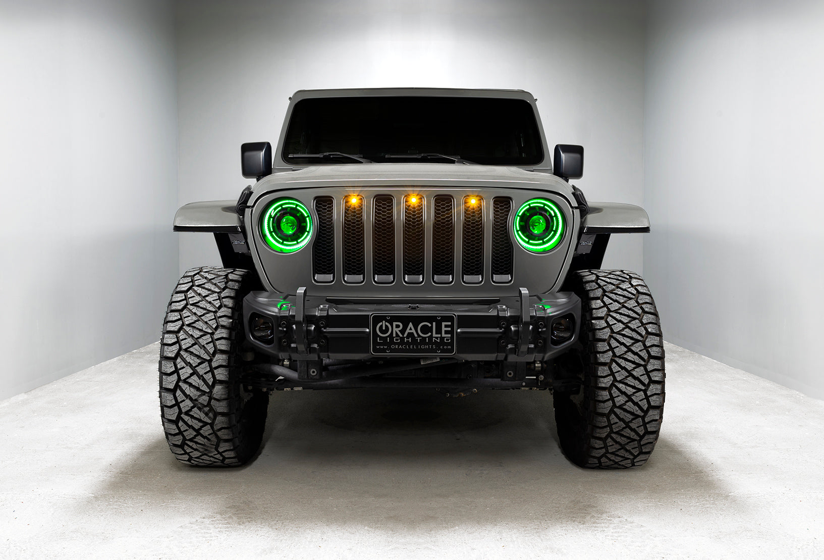 Oracle Lighting 2018-2022 Jeep Wrangler JL 2020-2022 Gladiator JT Oculus ColorSHIFT Bi LED Projector Headlights 5839-335