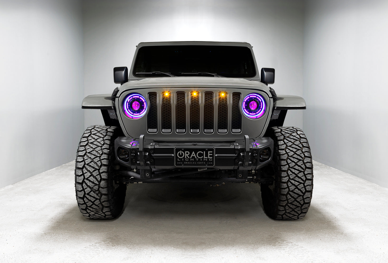 Oracle Lighting 2018-2022 Jeep Wrangler JL 2020-2022 Gladiator JT Oculus ColorSHIFT Bi LED Projector Headlights 5839-504-B