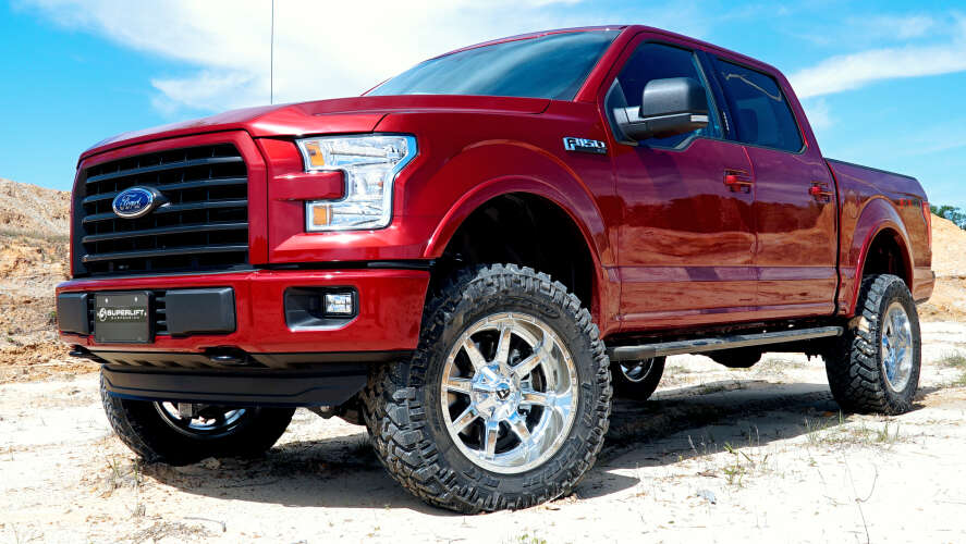 SUPERLIFT 2015-2020 Ford F-150 4WD 4.5" Suspension Lift Kit With SL Rear Shocks K126