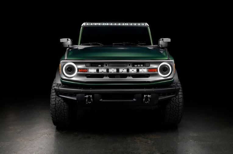 Oracle Lighting 2021-2024 Ford Bronco Oculus BI-LED Projector Headlights White 5886-001