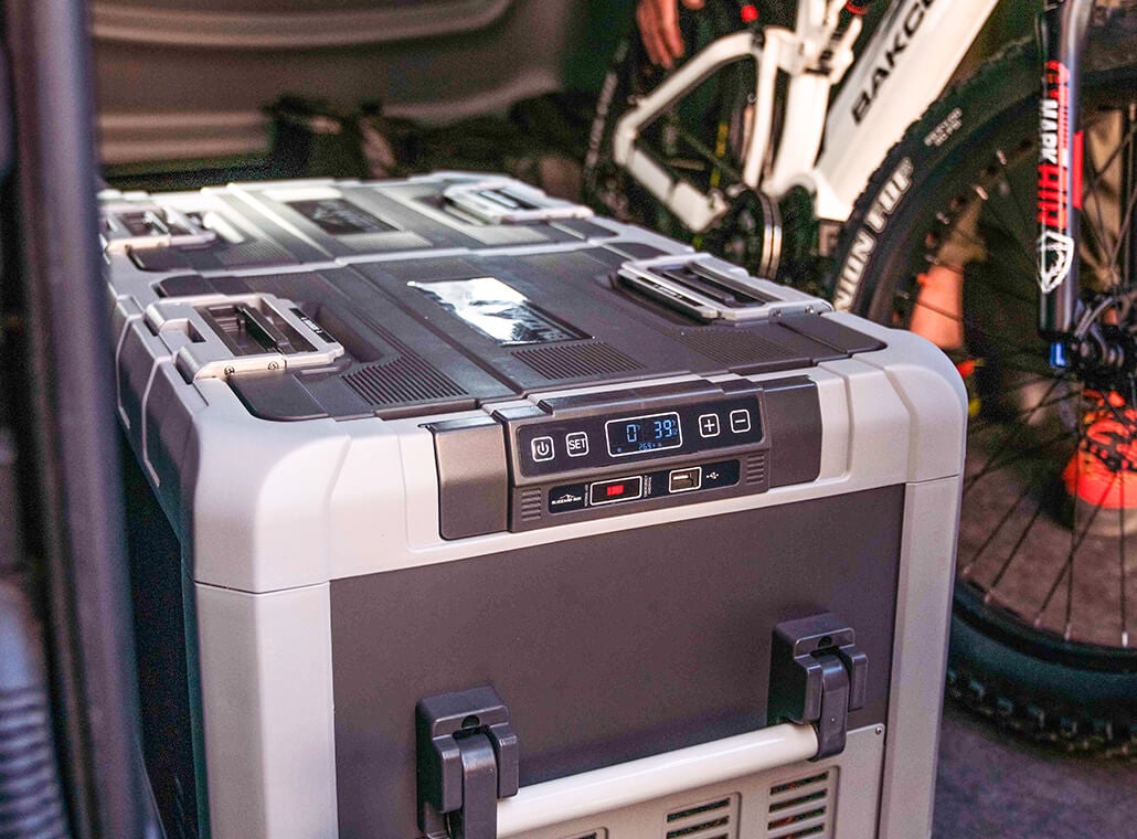 Project X 99QT 94L Portable Electric Cooler with USB Charging AC57860-1