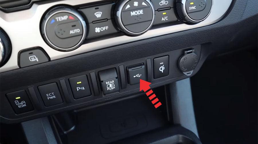 APT USB CD Player 2016-2025 Ford Escape – AutoPartsToys