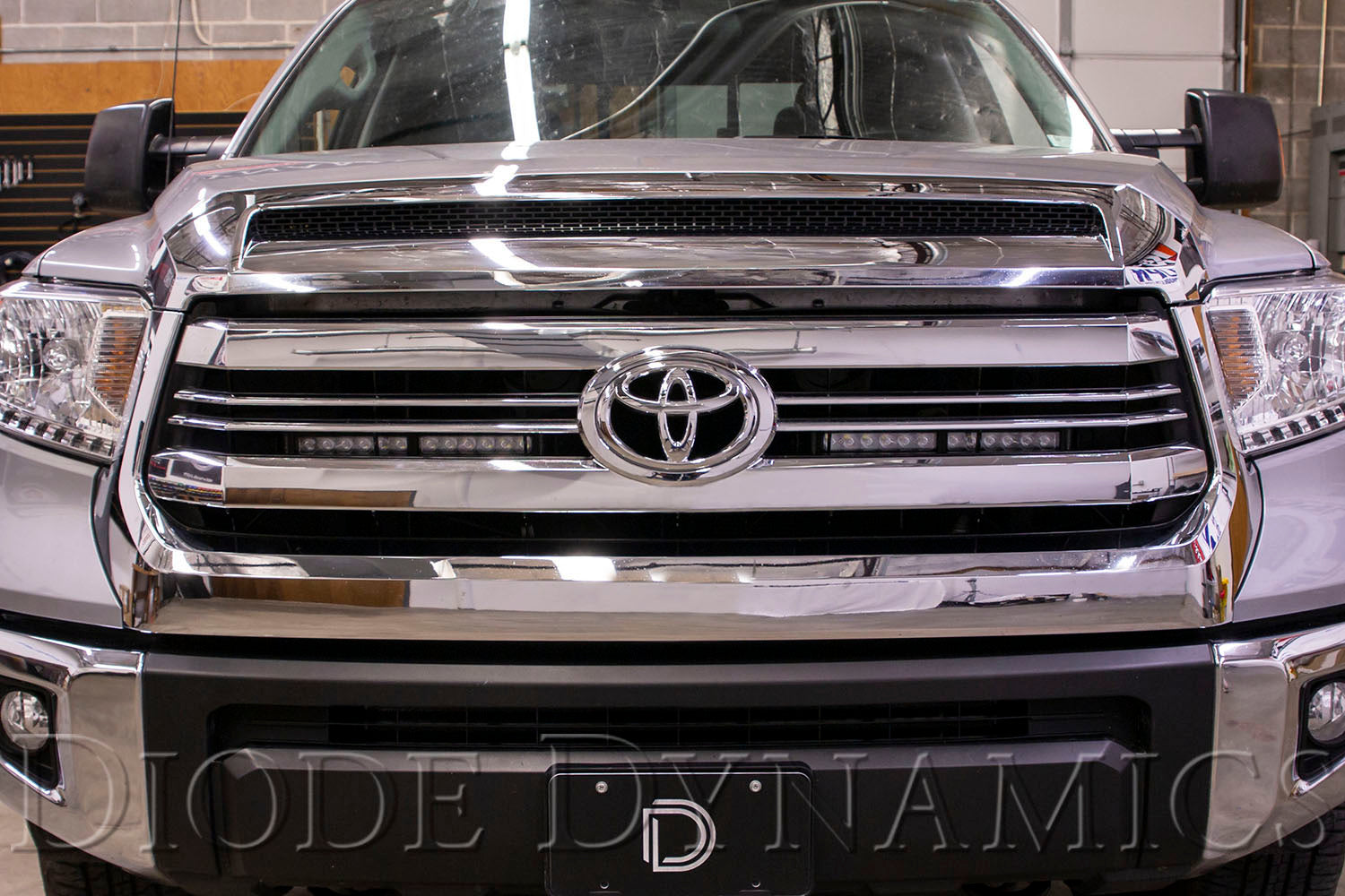 Diode Dynamics 2014-2021 Toyota Tundra SS12 White Driving Light Kit DD6064