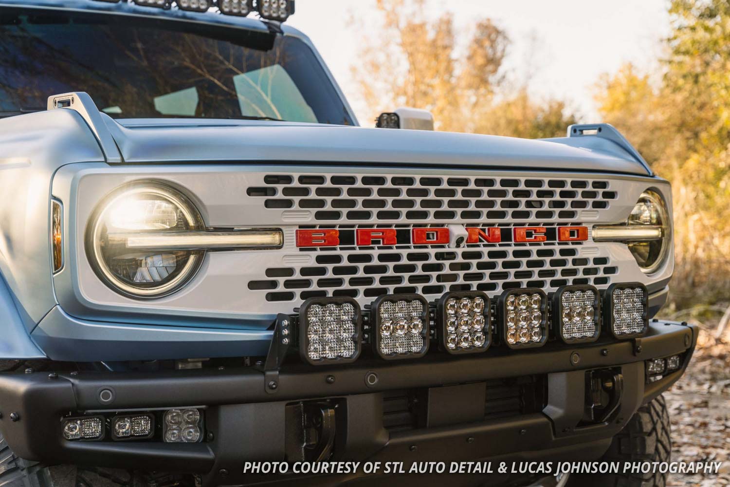 Diode Dynamics 2021 Ford Bronco SS5 6-Pod CrossLink Grille Sport White Combo Lightbar Kit DD7235
