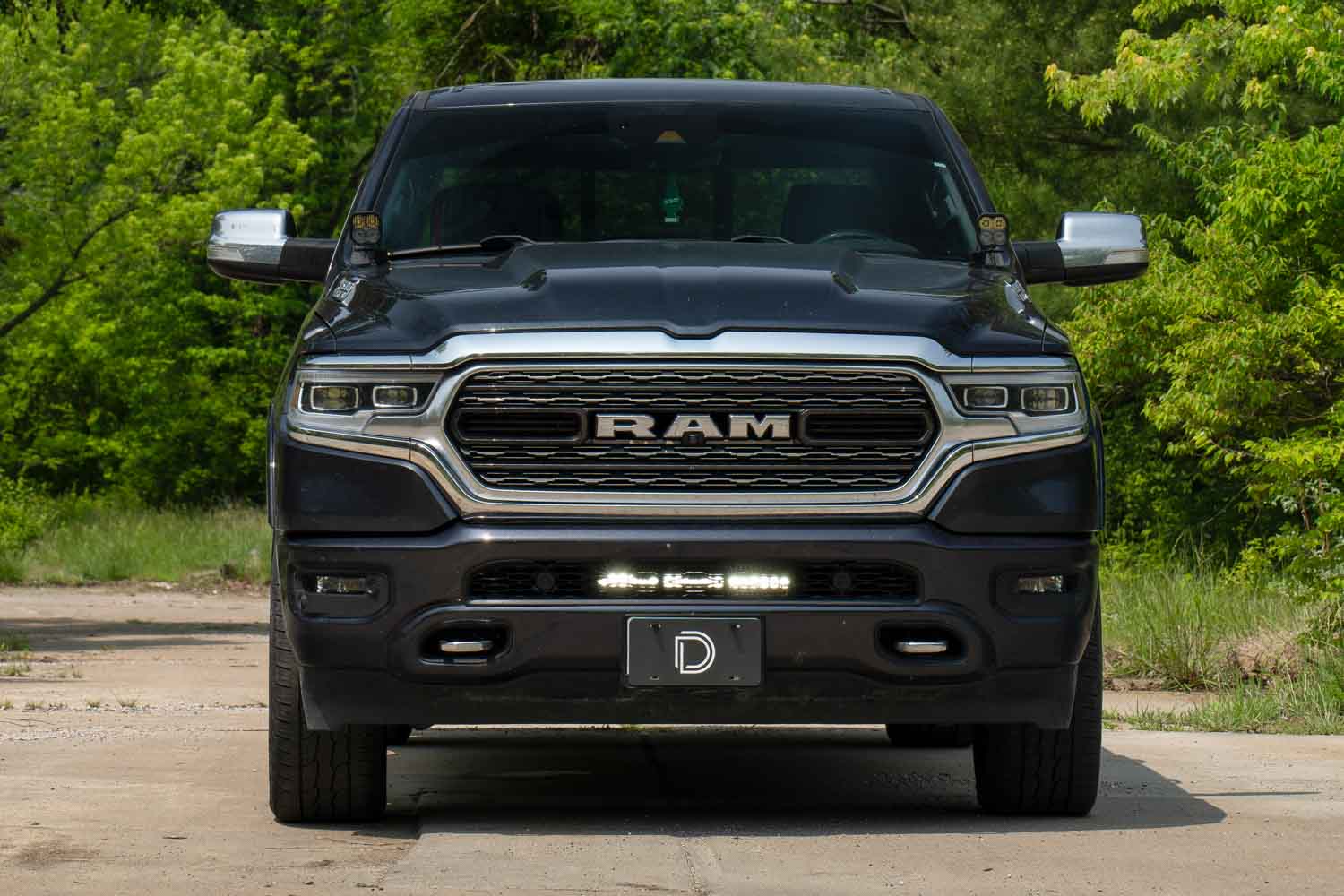 Diode Dynamics 2019-2023 Dodge Ram 1500 Amber Combo Stealth Bumper Light Bar Kit DD7628