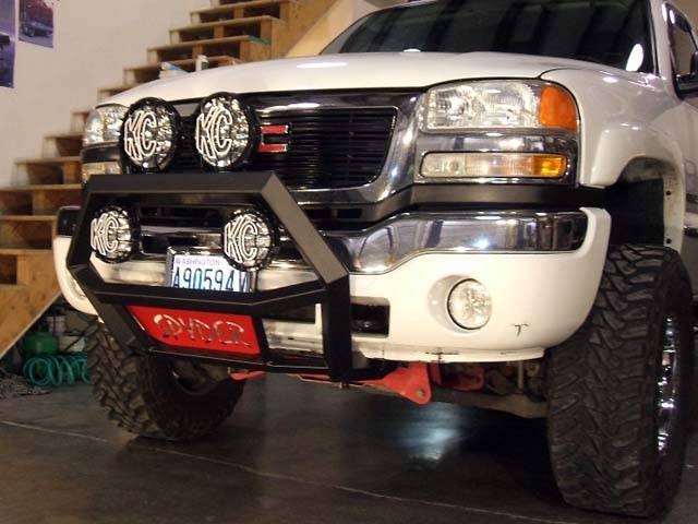 Spyder Industries 2014 Chevrolet Silverado GMC Sierra 1500 Black Venom Bull Bars 814167