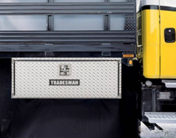 Lund Tradesman 60" Underbody Truck Tool Box Aluminum
Aluminum Under Bodies TALUB60