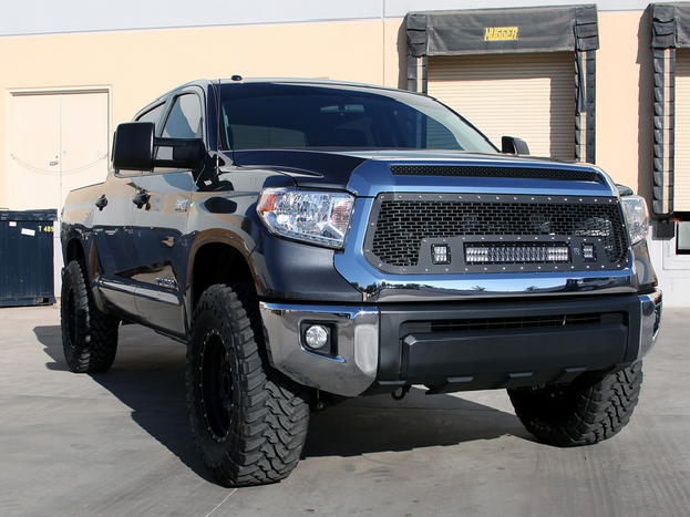 Rigid 2014-2016 Toyota Tundra Stainless Steel LED Grille Kit Black 40570