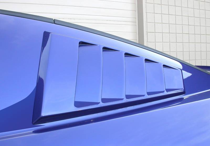 CDC 2005-2014 Ford Mustang C Pillar Scoops Louvered 110042