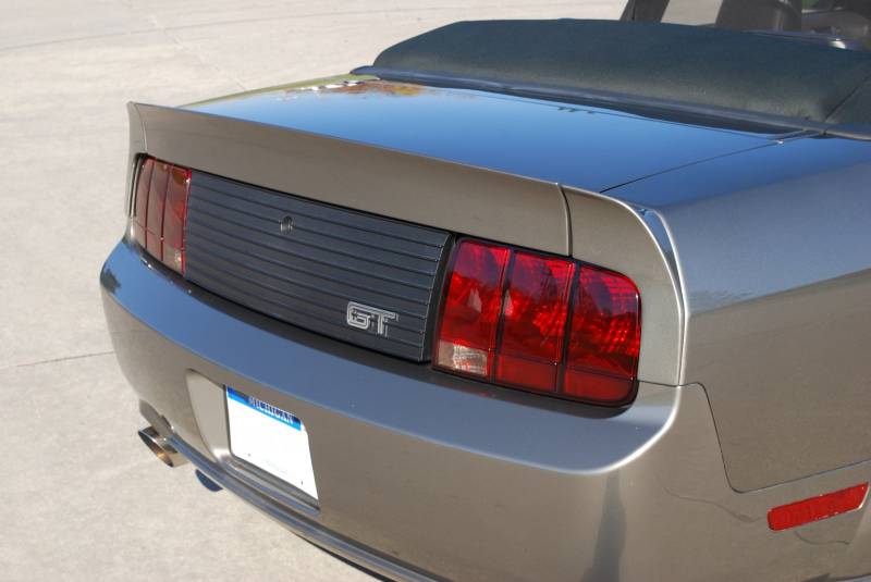 CDC 2005-2009 Ford Mustang GT Rear Deck Lid Trim Panel 110903