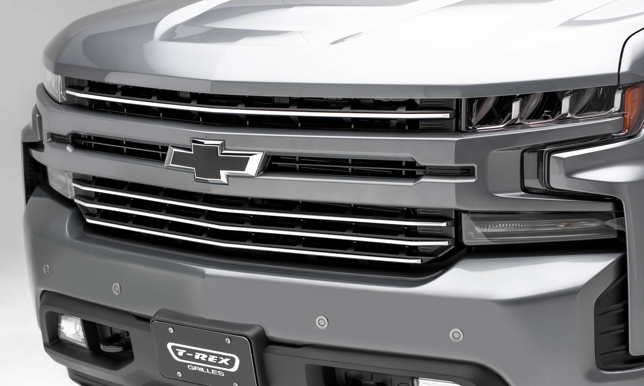 T-Rex 2019-2022 Chevrolet Silverado 1500 Aluminum 4 Pc Overlay Horizontal Round Brushed Billet Grille No Studs 6211233