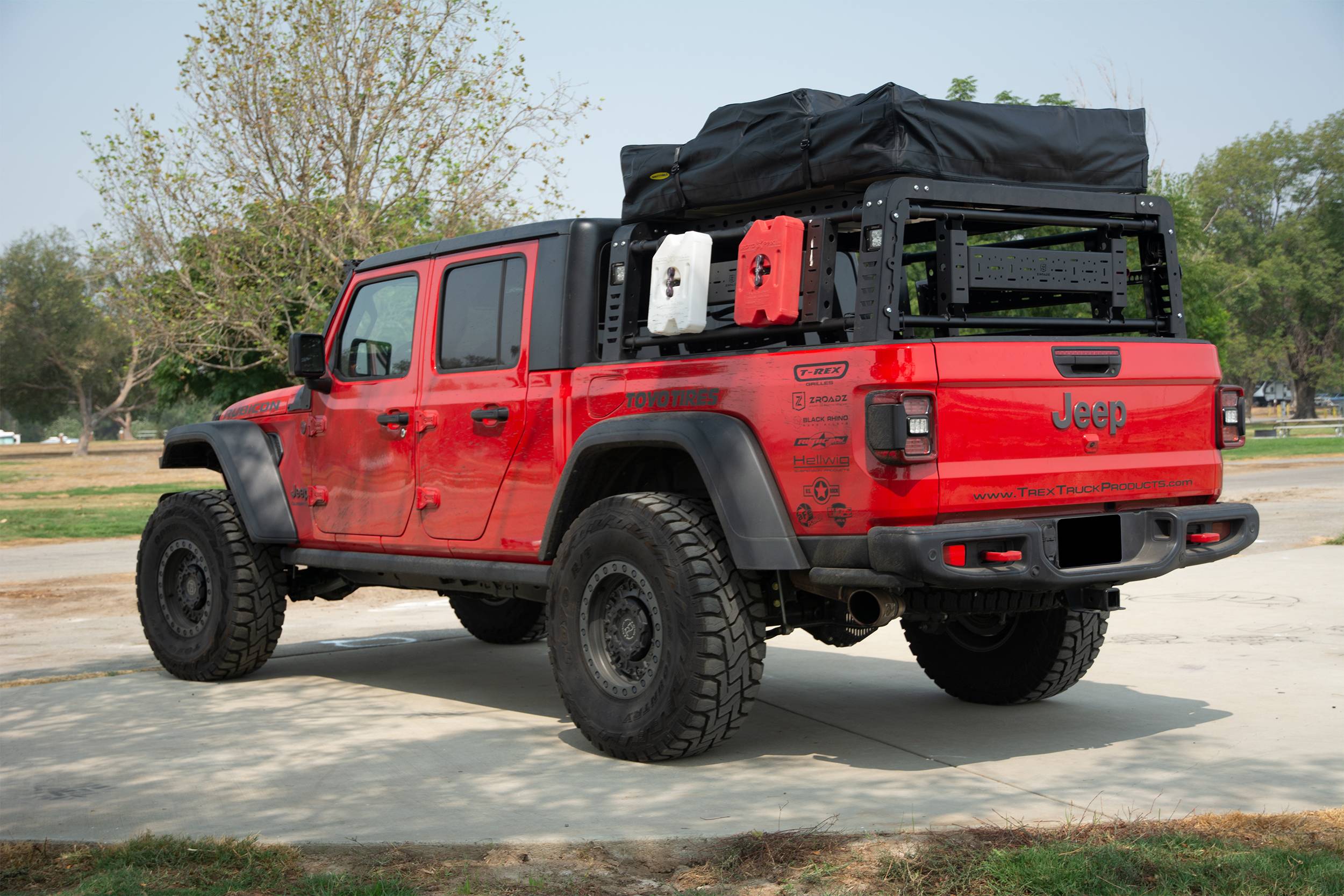 ZROADZ 2019-2024 Jeep Gladiator Access Overland Rack With Three Lifting Side Gates Without Factory Trail Rail Cargo System Z834201