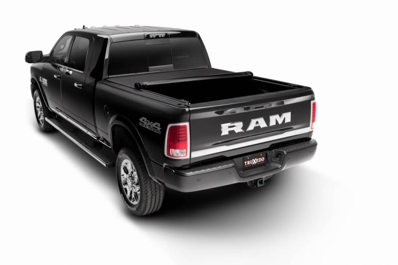 TruXedo 2007-2013 GMC Sierra Chevrolet Silverado 2500 3500 Dually w Bed Caps Pro X15 8' Bed Size Tonneau Cover 1471501