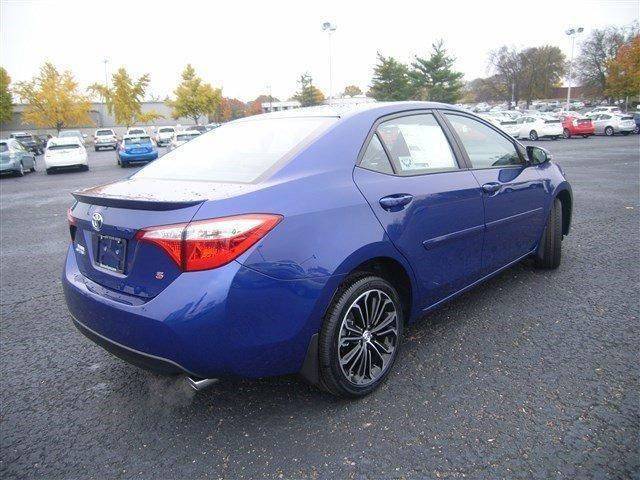 Razzi 2014-2019 Toyota Corolla OE STYLE Spoilers 440N