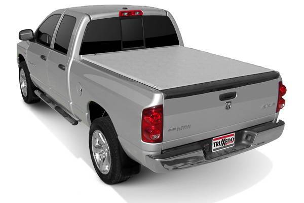 TruXedo 2016-2022 Nissan Titan with or w/o Track System Lo Pro 8' Bed Size Tonneau Cover 509001