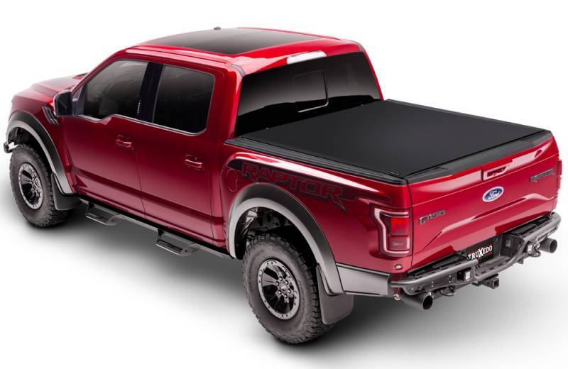 TruXedo 2016-2022 Nissan Titan with or w/o Track System Sentry 8' Bed Size Tonneau Cover 1509001