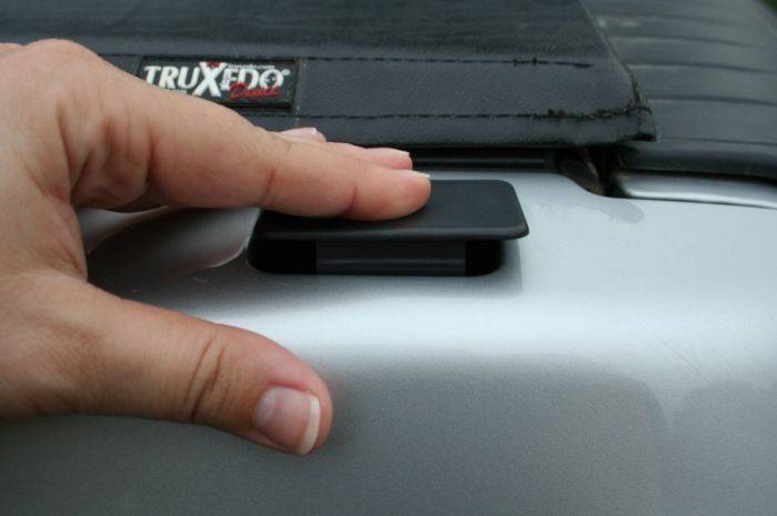 TruXedo 2009-2022 Dodge Ram 1500 2019-2022 1500 Classic 2010-2022 2500 3500 8' bed Size Stake Pocket Covers 1706707