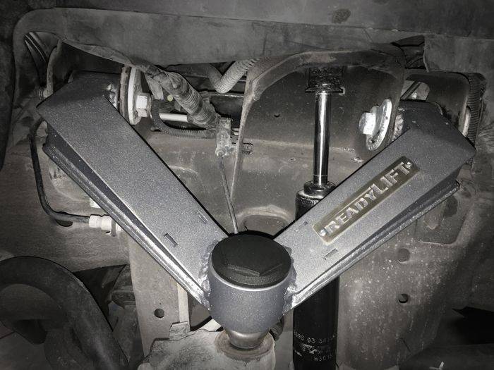 Readylift 2011-2021 Chevrolet Silverado GMC Sierra 2500HD 3500HD 2.25'' Front Leveling Kit Forged Torsion Key Fabricated Upper Control Arms 66-3012