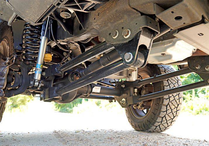 SUPERLIFT 2011-2016 Ford F-250 F-350 Super Duty 4WD Dsl with 4-Link Conversion & with Bilstein shocks Lift Kit 4" K236B