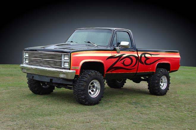 Zone OffRoad 1977-1987 Chevrolet 1/2,3/4 Ton 4in Lift Kit System With Free Boot Protectors ZONC10N