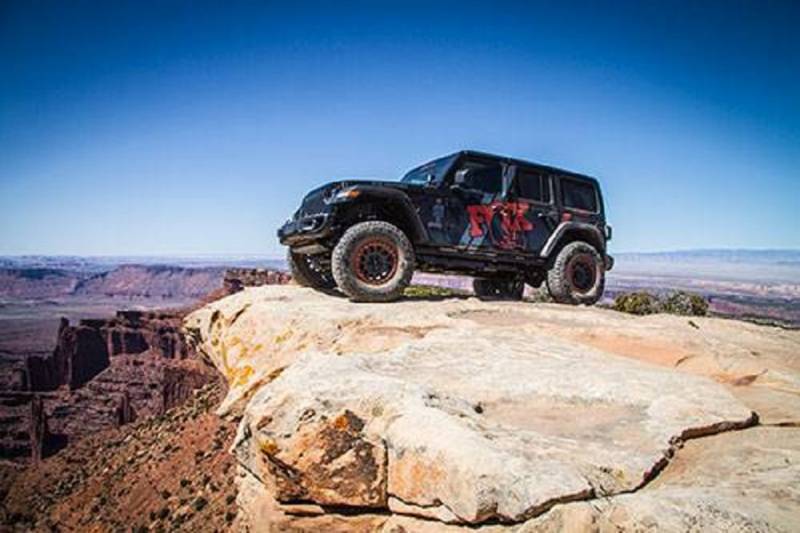 JKS 2018-2022 Jeep Wrangler JL 4 Door 2.5" and 2 Door 3'' J-Rated Suspension System With Fox Performance Shocks JSPEC117KFP