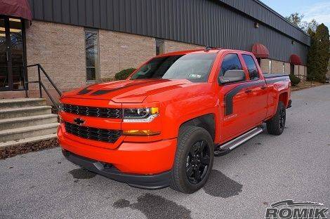 ROMIK 1999-2018 Chevrolet Silverado Crew Cab Running Boards RAL-TS Side Steps 60041418